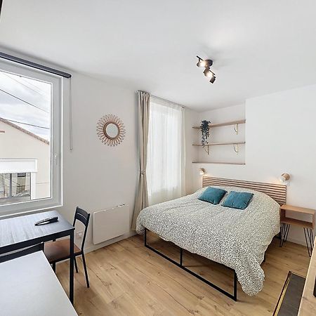 Studios - 1 Min Gare Chatellerault - Entree Autonome - Exterior photo