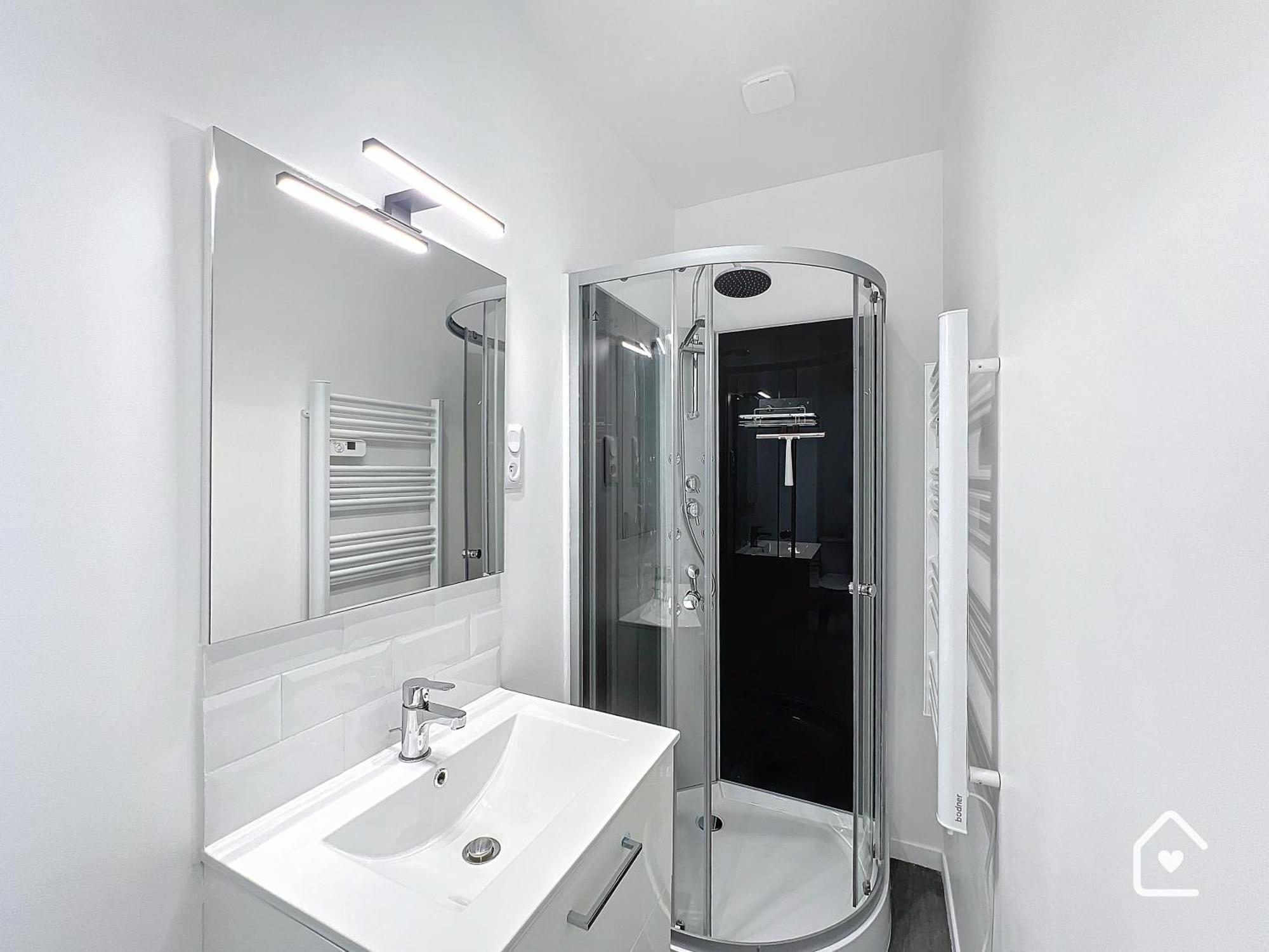 Studios - 1 Min Gare Chatellerault - Entree Autonome - Exterior photo