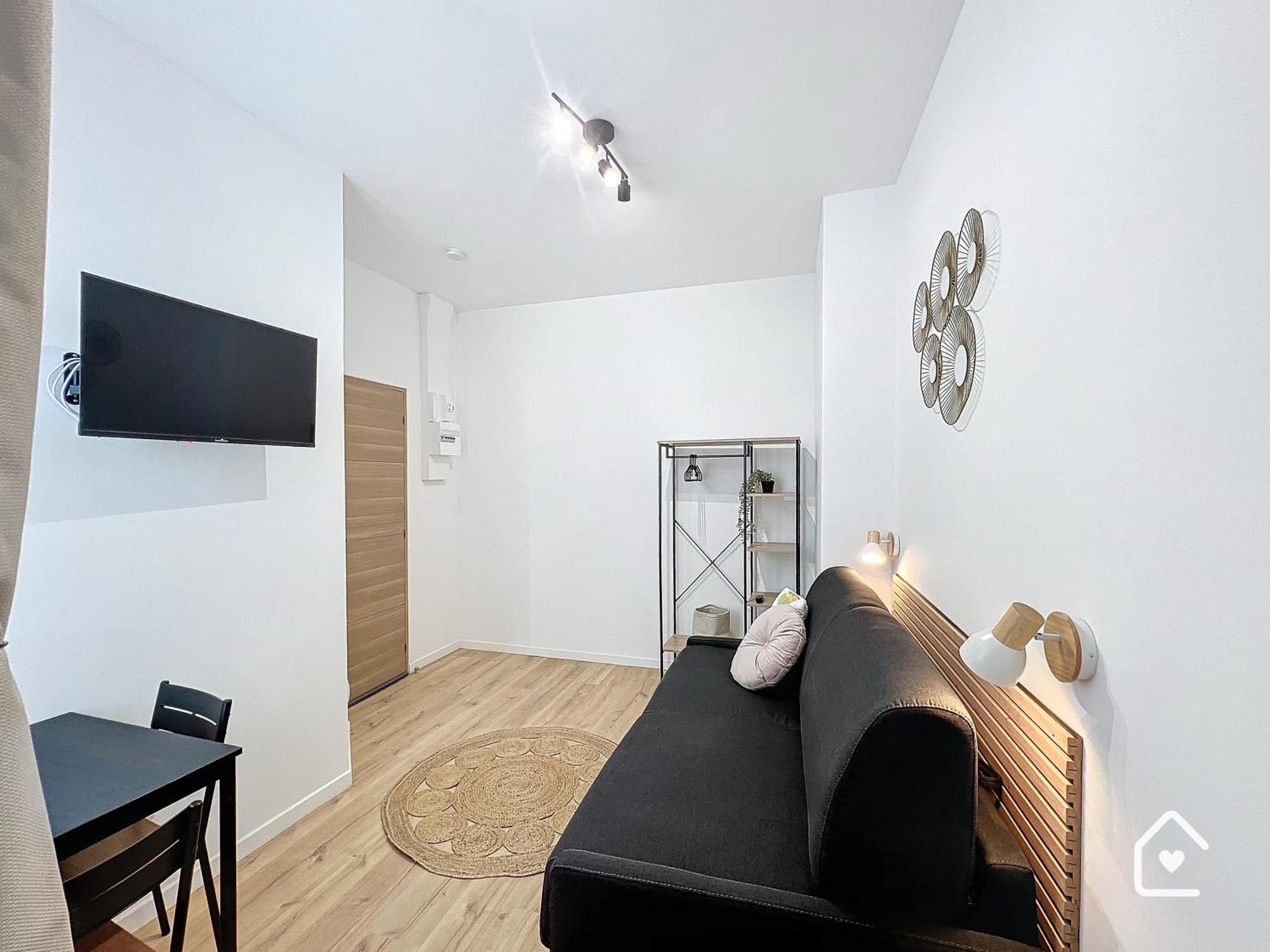 Studios - 1 Min Gare Chatellerault - Entree Autonome - Exterior photo