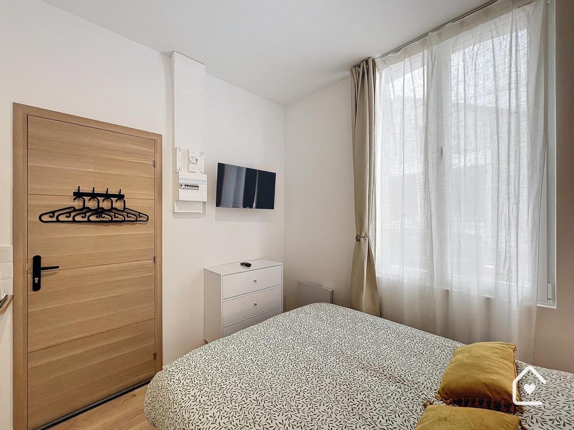 Studios - 1 Min Gare Chatellerault - Entree Autonome - Exterior photo