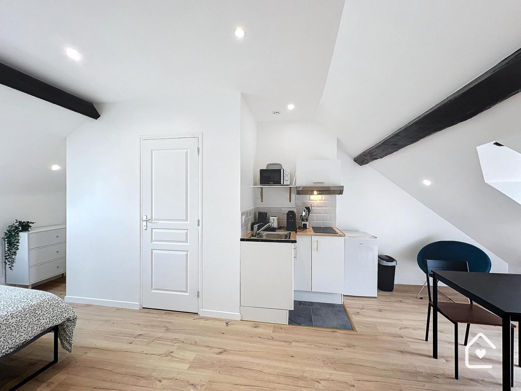 Studios - 1 Min Gare Chatellerault - Entree Autonome - Exterior photo