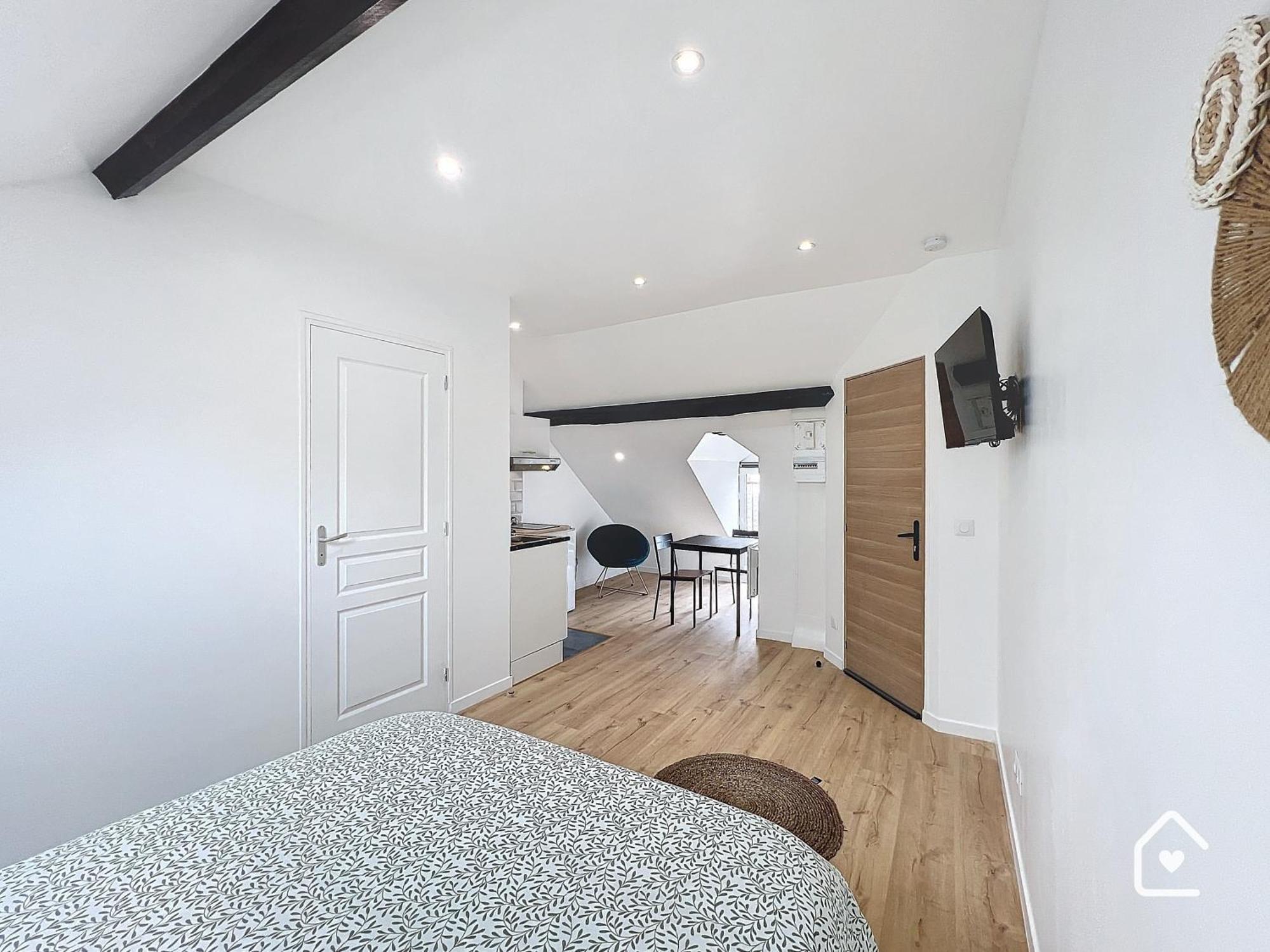 Studios - 1 Min Gare Chatellerault - Entree Autonome - Exterior photo